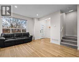 4pc Ensuite bath - 813 Rose Avenue, Kelowna, BC V1Y5K3 Photo 4