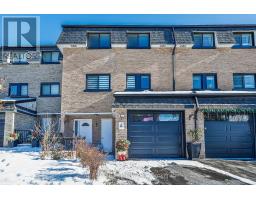 Foyer - 4 Poplar Crescent, Aurora, ON L4G3L3 Photo 2