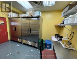 2320 Royal Windsor Drive, Oakville, ON L6J7Y1 Photo 5