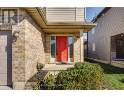 Living room - 63 Havenwood Street, Middlesex Centre, ON N0M2A0 Photo 3