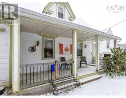 10352 Highway 1, Paradise, NS B0P1R0 Photo 4