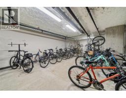 Primary Bedroom - 404 767 Tyee Rd, Victoria, BC V9A0G5 Photo 3