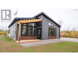 Kitchen - 72 Chisholm Road, Onslow Mountain, NS B6L6B5 Photo 2