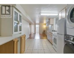 2012 Bonnymede Drive, Mississauga, ON L5J1E3 Photo 5