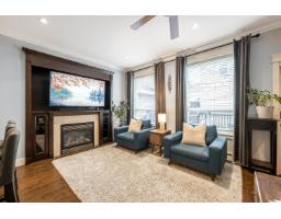 7137 196 Street, Surrey, BC V4N5Z6 Photo 2