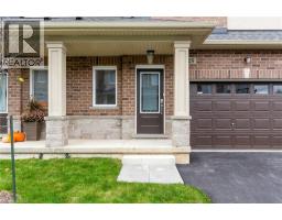 Full bathroom - 205 Thames Way Unit 25, Mount Hope, ON L0R1W0 Photo 4