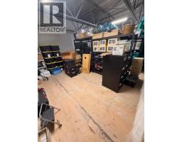 2110 Matrix Crescent Unit 3, Kelowna, BC V1V0C1 Photo 3