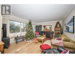 Kitchen - 6887 Fairlawn Crescent, Niagara Falls, ON L2G5B1 Photo 3