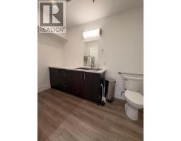 2110 Matrix Crescent Unit 2, Kelowna, BC V1V0C1 Photo 5