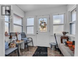 Primary Bedroom - 1060 Abbot Street, Cornwall, ON K8J4R4 Photo 3