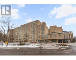Kitchen - 807 326 Major Mackenzie Drive E, Richmond Hill, ON L4C1J3 Photo 3