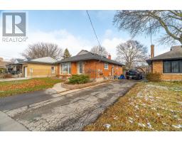 Utility room - 220 Bruce Street, Kitchener, ON N2B1Z3 Photo 3