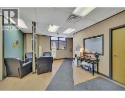 4727 60 Street, Red Deer, AB T4N2N8 Photo 5