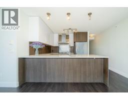 1809 3007 Glen Drive, Coquitlam, BC V3B0L8 Photo 3