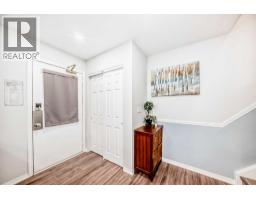 Kitchen - 108 1000 Harvie Heights Road, Harvie Heights, AB T1W2W2 Photo 4