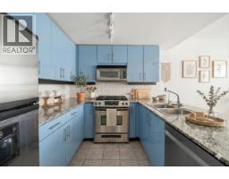 2102 188 E Esplanade Street, North Vancouver, BC V7L4Y1 Photo 2