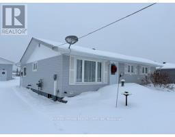 Cold room - Harty 316 Government Road, Kapuskasing, ON P0L1M0 Photo 2