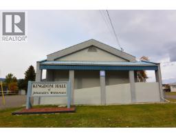 2081 Winter Avenue, Houston, BC V0J1Z2 Photo 4