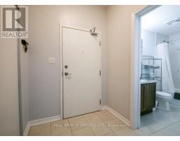 404 40 Ferndale Drive S, Barrie, ON L4N2L3 Photo 4