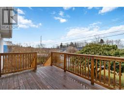 Bath (# pieces 1-6) - 16 Pauline Crescent, Dartmouth, NS B2W2A6 Photo 3