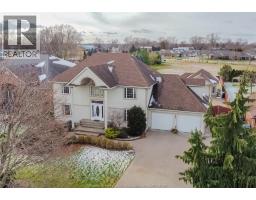 4pc Bathroom - 508 Ridgeview Place, Amherstburg, ON N9V3Z9 Photo 2