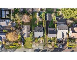 Entrance - 3020 3022 Donald St, Saanich, BC V9A1Y2 Photo 4