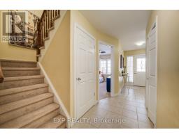 Bathroom - 36 Washburn Drive, Guelph, ON N1E0B6 Photo 5