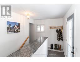 Bedroom 2 - 64 Spruce Drive, Huntsville, ON P0B1L0 Photo 4