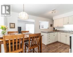 Bedroom 3 - 64 Spruce Drive, Huntsville, ON P0B1L0 Photo 5