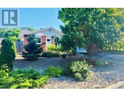 Office - 2155 Monson Crescent, Ottawa, ON K1J6A7 Photo 2