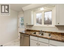 31 33 Kelly Road, Moncton, NB E1A4R9 Photo 4
