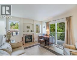 Primary Bedroom - 205 440 Schley Pl, Qualicum Beach, BC V9K2M5 Photo 2