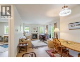 Kitchen - 205 440 Schley Pl, Qualicum Beach, BC V9K2M5 Photo 4