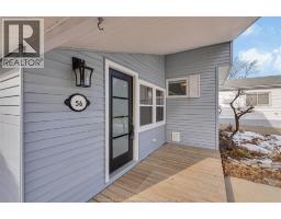 4pc Bathroom - 56 Parkside Dr, Mcgregor, ON N0R1J0 Photo 3