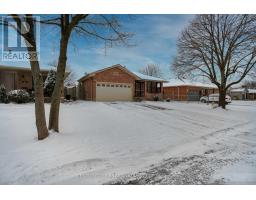 Bathroom - 23 Josselyn Drive, London South, ON N6E3S6 Photo 2