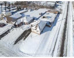 Living room - 26 Beverly Street, Kawartha Lakes, ON K9V4Y7 Photo 2