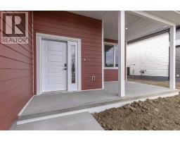 Foyer - 332 9 Street N, Picture Butte, AB T0K1V0 Photo 5