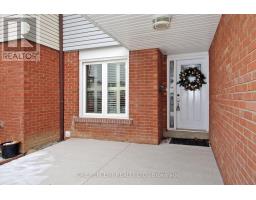 Dining room - 85 Ashford Court, Brampton, ON L6V3E2 Photo 2