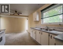 Bedroom - 8325 101 Ave, Peace River, AB T8S1N2 Photo 5