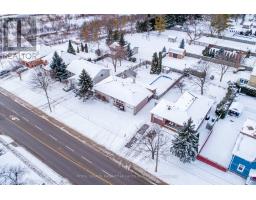 Sunroom - 89 Angeline Street S, Kawartha Lakes, ON K9V3L4 Photo 3