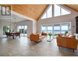 Goldenview Drive, Image 3