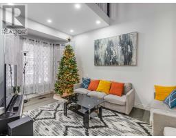 8 Mohican Drive, Woodstock, ON N4T1H5 Photo 2