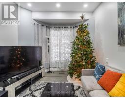 8 Mohican Drive, Woodstock, ON N4T1H5 Photo 3