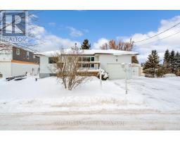 Workshop - 264 Kingfisher Avenue, Tay, ON L0K1R0 Photo 2