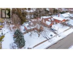 2pc Bathroom - 104 Henry Street, Rockwood, ON N0B2K0 Photo 3