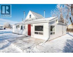 4pc Bathroom - 205 Trochu Avenue, Trochu, AB T0M2C0 Photo 3