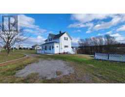 Living room - 625 Highway 304, Overton, NS B5A5G6 Photo 2