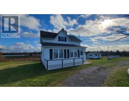 Kitchen - 625 Highway 304, Overton, NS B5A5G6 Photo 3