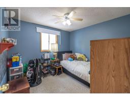 Bedroom 2 - 104 Henry Street, Guelph Eramosa, ON N0B2K0 Photo 2