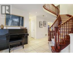 Kitchen - 14 Clapperton Drive, Ajax, ON L1T4X9 Photo 4